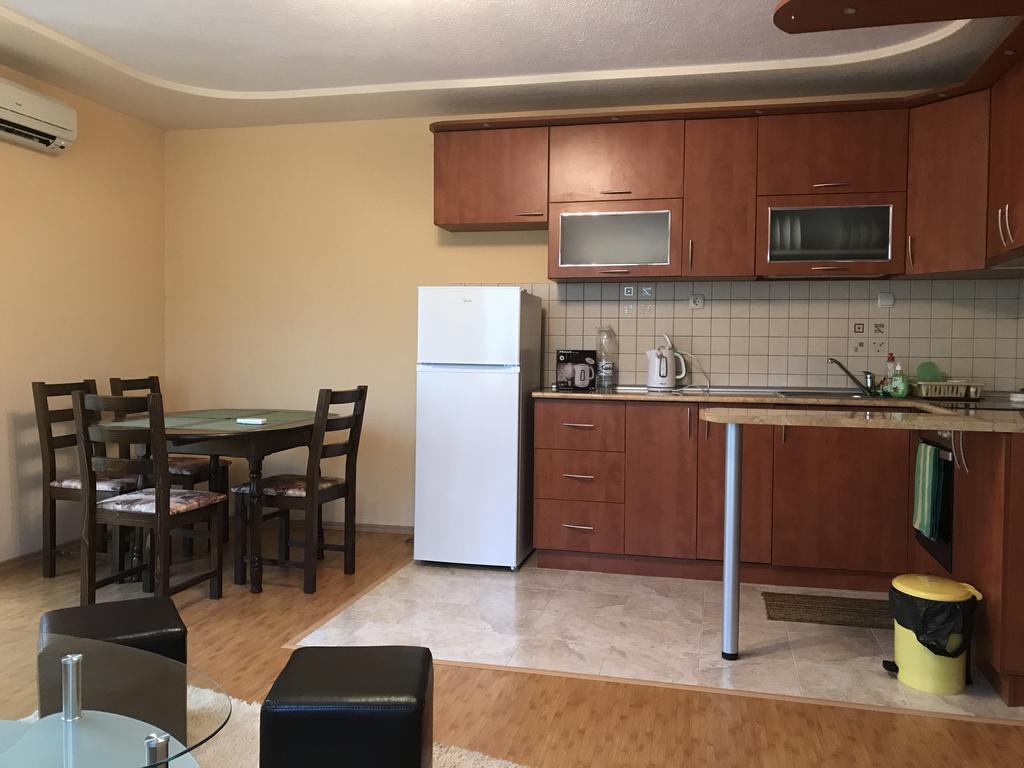 Apartment Elena 산단스키 외부 사진